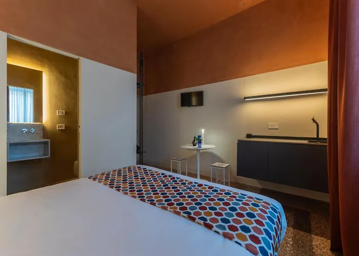 게스트하우스 Palazzo Archimede 3*
