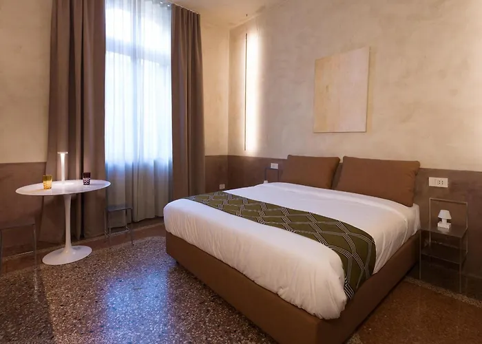 Gasthof Palazzo Archimede Bologna