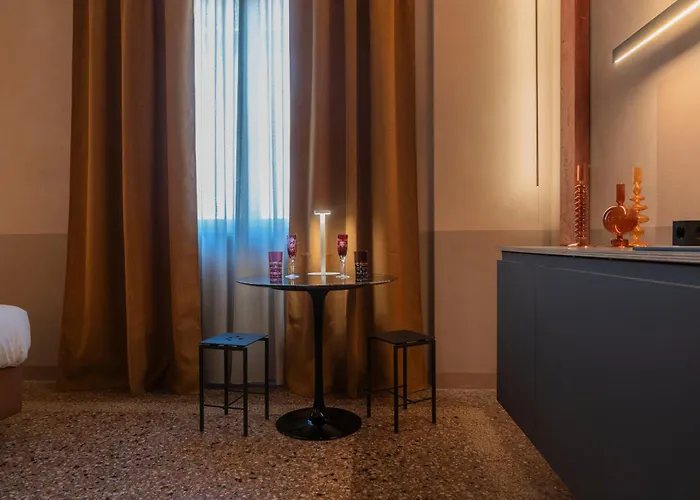 Palazzo Archimede 3* Bologna